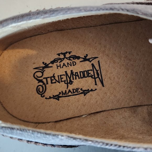Steve Madden \